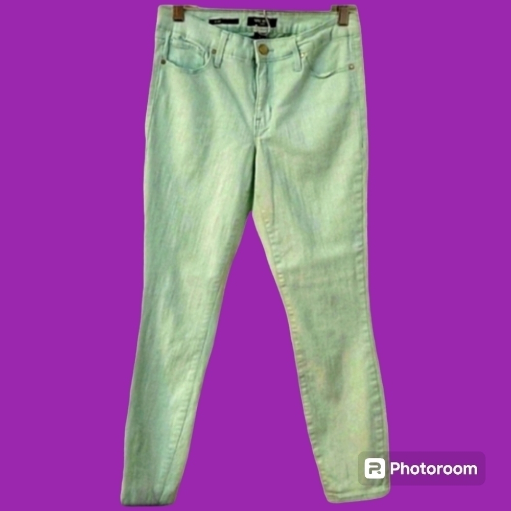 3/$30 NINE WEST Mint Lowrise Skinny Denim Jeans 28 x 27